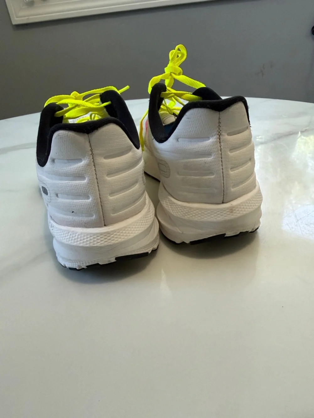 Brooks Kids Sneakers - White with Neon Yellow Laces and Pink Accent